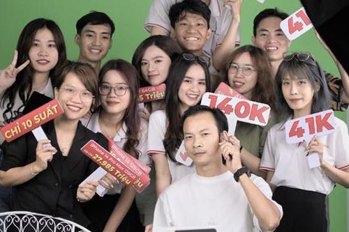 Hoa hậu Ngọc Châu cùng Di động Việt livestream xuyên đêm tung deal 0Đ, 1Đ
