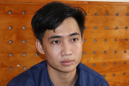 Bắt kẻ cung cấp súng cho hai đối tượng xưng công an đi cướp tài sản