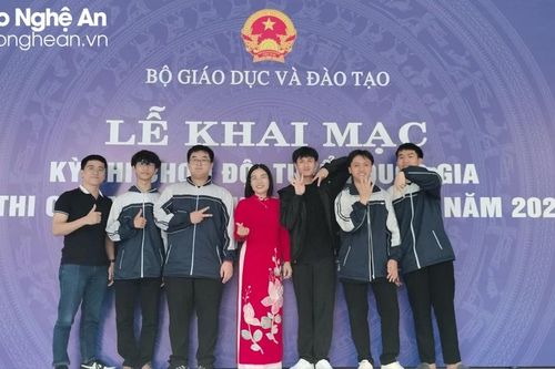 Hai học sinh của Nghệ An được chọn vào đội tuyển dự thi Olympic Hóa học quốc tế Mendeleev