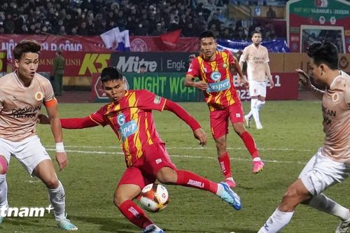 Vòng 14 V-League: 'Đại chiến' top 4 tại xứ Thanh, Hàng Đẫy đón đội đầu bảng