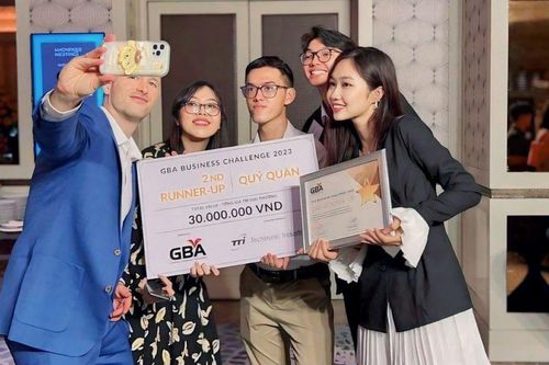 Sinh viên Việt Nam tham gia cuộc thi khởi nghiệp tại Indonesia