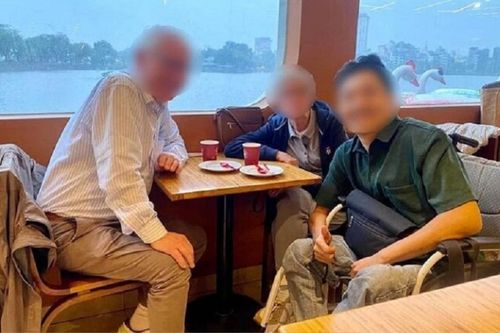 Vụ tố 'bị đuổi khỏi quán phở vì ngồi xe lăn': TikToker không tới làm việc theo giấy mời