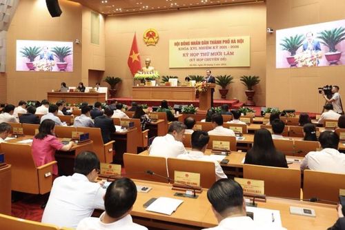 Tiếp tục họp xem xét thông qua Quy hoạch Thủ đô