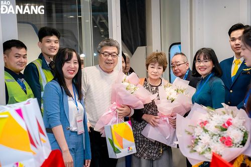 Hơn 100 khách Nhật Bản đến Đà Nẵng trên chuyến bay thuê chuyến