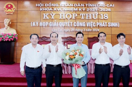 Kỳ họp thứ 18 HĐND tỉnh khóa XVI bầu bổ sung Ủy viên UBND tỉnh