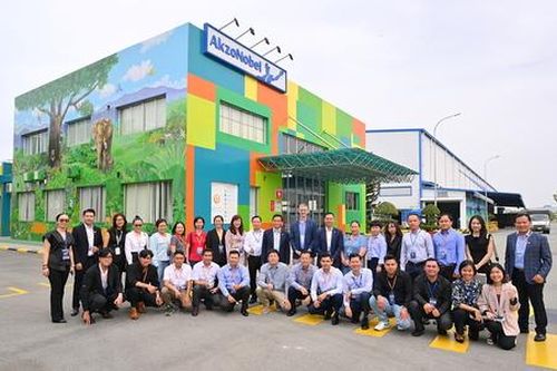 AkzoNobel chia sẻ về chiến lược phát triển bền vững với các đối tác và cộng sự
