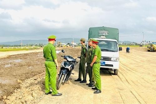 Công an xã góp phần tích cực khởi động dự án giao thông ven biển Phú Yên