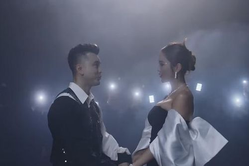 Vợ Ưng Hoàng Phúc xuất hiện trong MV mới của chồng
