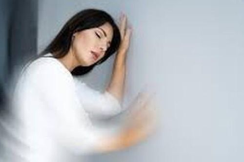Dùng thuốc điều trị chóng mặt lâu dài có hại gan và dạ dày?