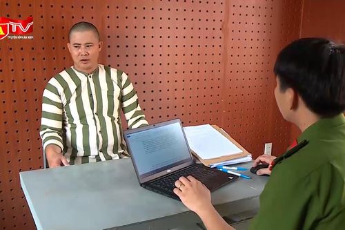 Bắt giữ 2 đối tượng đâm khách nhậu nhập viện vì bị làm phiền