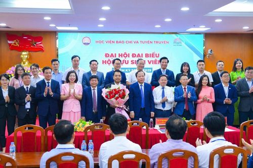 200 đại biểu dự Đại hội Hội Cựu sinh viên nhiệm kỳ 2024 - 2029