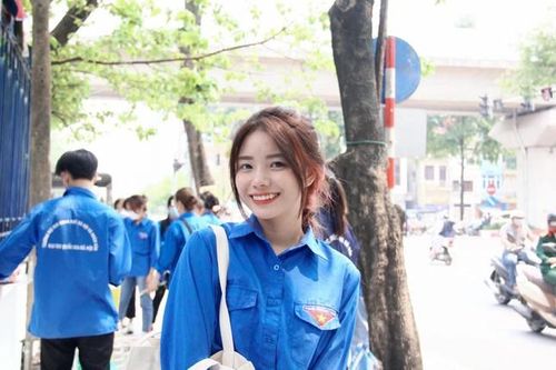 Nữ sinh Nhân văn cùng hành trình chinh phục 'hat-trick' danh hiệu Sinh viên 5 Tốt