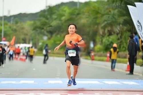 Lần đầu dự Tiền Phong Marathon, 'runner U50' đặt mục tiêu lập kỷ lục cá nhân