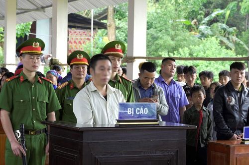 Lĩnh 8 năm tù giam về tội 'Cố ý gây thương tích'