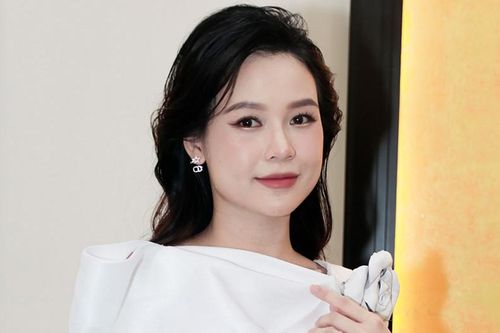 Diễn viên Sam giảm 16kg sau 1 tháng sinh, tiết lộ chồng doanh nhân ngoại quốc