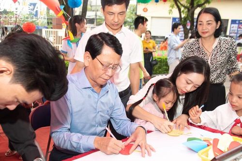 Nghệ An tổ chức hưởng ứng Ngày Thế giới nhận thức về tự kỷ