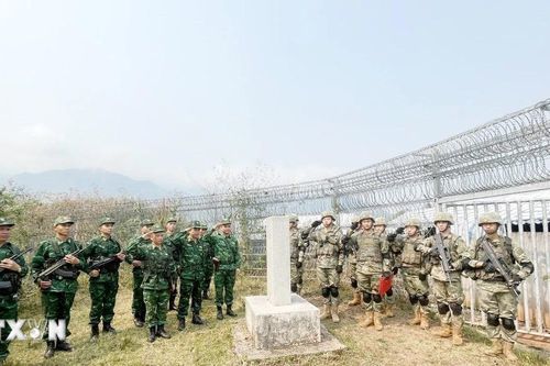 Tuần tra song phương tuyến biên giới Việt Nam-Trung Quốc