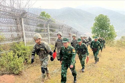Tuần tra song phương tuyến biên giới Việt Nam – Trung Quốc