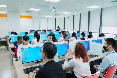 TP Hồ Chí Minh: Khởi động cuộc thi pháp luật dành cho sinh viên ngành Luật