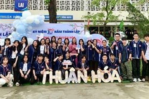 Trên 90% học sinh Trường THPT Thuận Hóa đỗ đại học