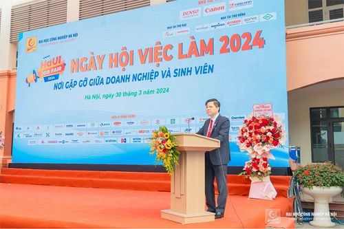 Ngày hội việc làm Đại học Công nghiệp Hà Nội 2024: 7.000 cơ hội việc làm cho sinh viên