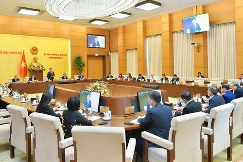 Ủy ban Thường vụ Quốc hội ban hành Nghị quyết phê chuẩn kết quả miễn nhiệm và bầu Phó Chủ tịch HĐND tỉnh Quảng Bình