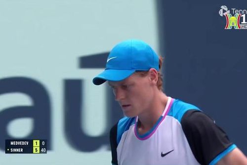 Daniil Medvedev dừng bước tại Bán kết Miami mở rộng