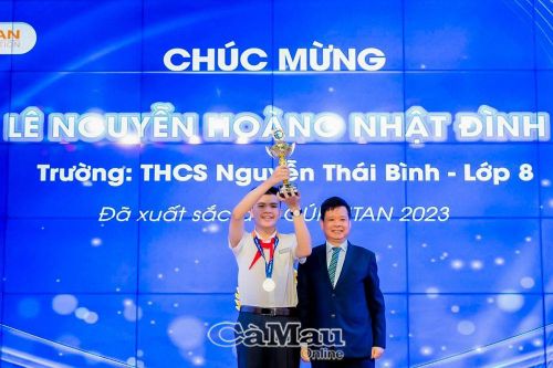 Hoài bão lớn cùng Toán học