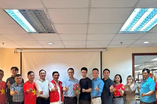 Câu lạc bộ Doanh nhân họ Phan và Thân hữu phát huy các giá trị truyền thống cao đẹp