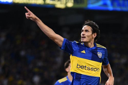 Cavani là không thể ngăn cản