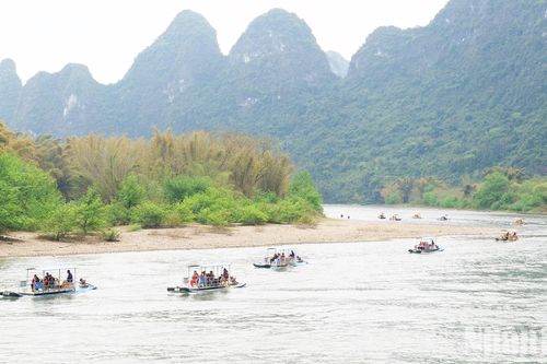 Trải nghiệm đi thuyền trên dòng Ly Giang, Trung Quốc