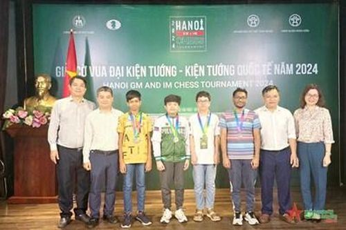 Đầu Khương Duy giành chuẩn Kiện tướng quốc tế từ Giải cờ vua quốc tế Hà Nội