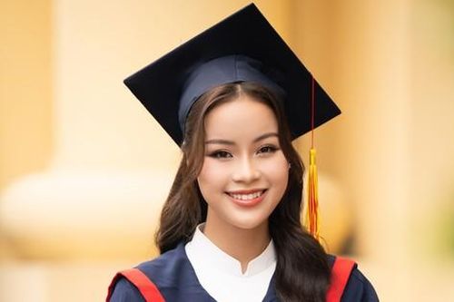 Á hậu Đào Hiền tốt nghiệp đại học, tiết lộ hành trình trở thành 'người đẹp tri thức'