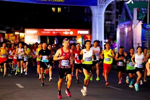 Hải Phòng: 1500 vận động viên tham gia giải chạy vòng quanh di sản thiên nhiên thế giới mới quần đảo Cát Bà