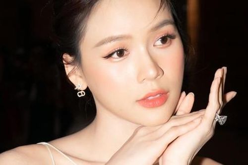 Showbiz 30/3: Sam phủ nhận làm vợ bé, nói lý do không công khai chồng