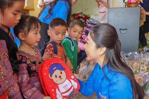 Tỉnh Đoàn Sơn La thắp sáng ước mơ nơi biên cương