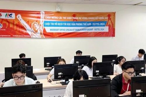 Kỷ lục số thí sinh đạt điểm tuyệt đối tại cuộc thi Vô địch Tin học Văn phòng thế giới