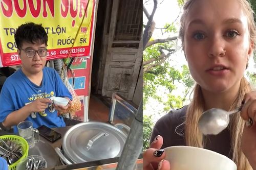 Quán cháo sườn ở Hà Nội đông bất ngờ sau video 'cậu chủ' bắn tiếng Anh như gió