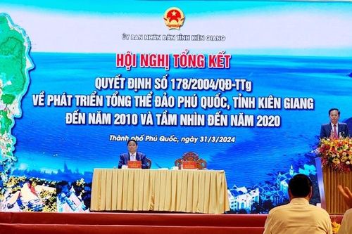 Thủ tướng Chính phủ Phạm Minh Chính khảo sát, chỉ đạo giải quyết những vấn đề cấp bách tại Phú Quốc