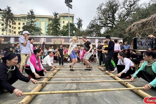 Sơn La tham gia Lễ hội Văn hóa, du lịch và ẩm thực quốc tế Hà Giang lần thứ nhất năm 2024
