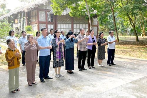 Đoàn ĐBQH tỉnh Ninh Thuận thăm Khu di tích lịch sử Quốc gia đặc biệt Kim Bình