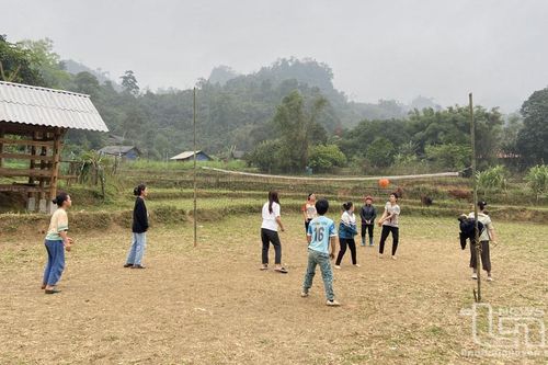 Lũng Cà sương đã dần tan