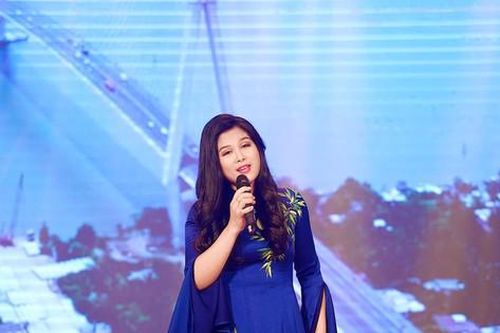 NSƯT Bùi Thu Huyền: Theo đuổi dòng nhạc dân gian là đòi hỏi sự dấn thân