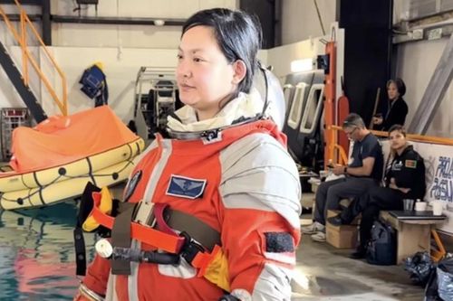 Chân dung cô gái gốc Việt đầu tiên sắp bay vào vũ trụ