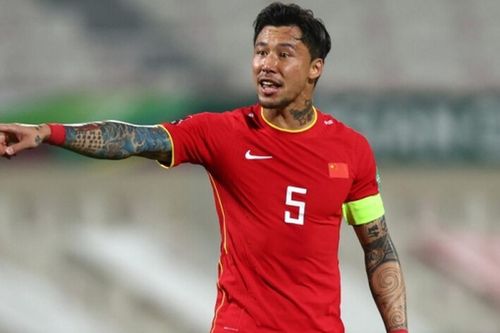 'Sergio Ramos Trung Quốc' bật khóc xin từ giã đội tuyển quốc gia rồi 'quay xe' sau 2 ngày là ai?