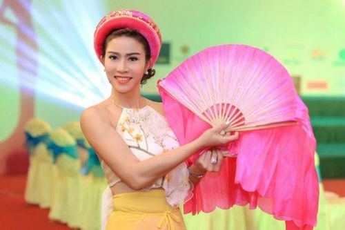 Người đẹp bóng chuyền Việt Nam tái xuất sau khi giải nghệ giúp đội nhà giành huy chương lịch sử, trở thành giám đốc kiêm bà chủ