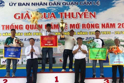 Giải đua thuyền truyền thống quận Cẩm Lệ mở rộng năm 2024