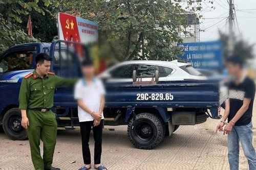 Hà Nội: Bắt 2 người cướp iPhone 15 Promax của nữ shipper