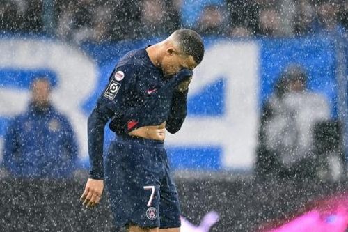 Ligue 1: Kylian Mbappe đăng dòng trạng thái khó hiểu trên trang mạng cá nhân