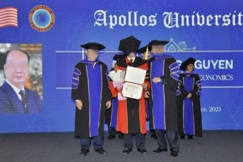 Bài 3: Chạy theo danh hão, tên tuổi hão!